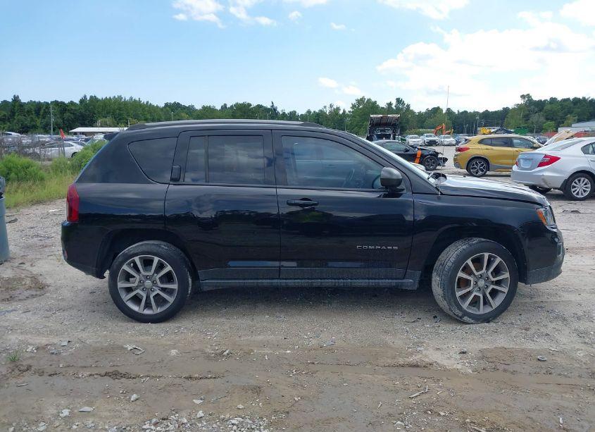 Photo 13 of 2017 Jeep Compass SPORT SE FWD (VIN 1C4NJCBA9HD186295)