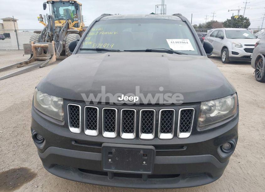 Photo 6 of 2014 Jeep Compass SPORT (VIN 1C4NJCBAXED572929)