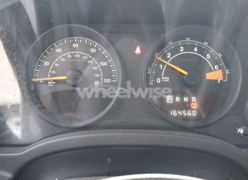 Photo 7 of 2014 Jeep Compass SPORT (VIN 1C4NJCBAXED572929)