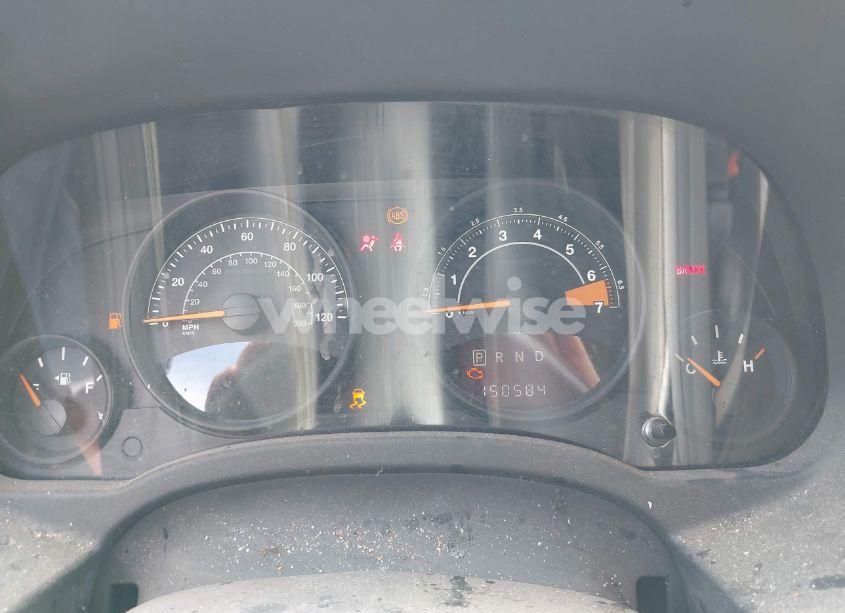 Photo 7 of 2014 Jeep Compass SPORT (VIN 1C4NJCBAXED882501)