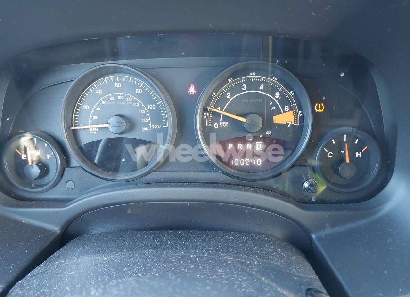 Photo 7 of 2015 Jeep Compass ALTITUDE EDITION (VIN 1C4NJCBAXFD413801)