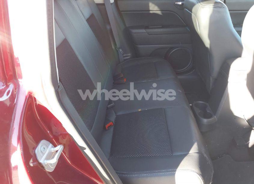 Photo 8 of 2015 Jeep Compass ALTITUDE EDITION (VIN 1C4NJCBAXFD413801)