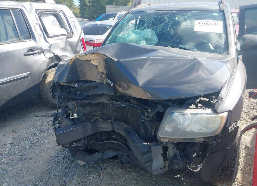 Photo 10 of 2016 Jeep Compass SPORT (VIN 1C4NJCBAXGD665453)