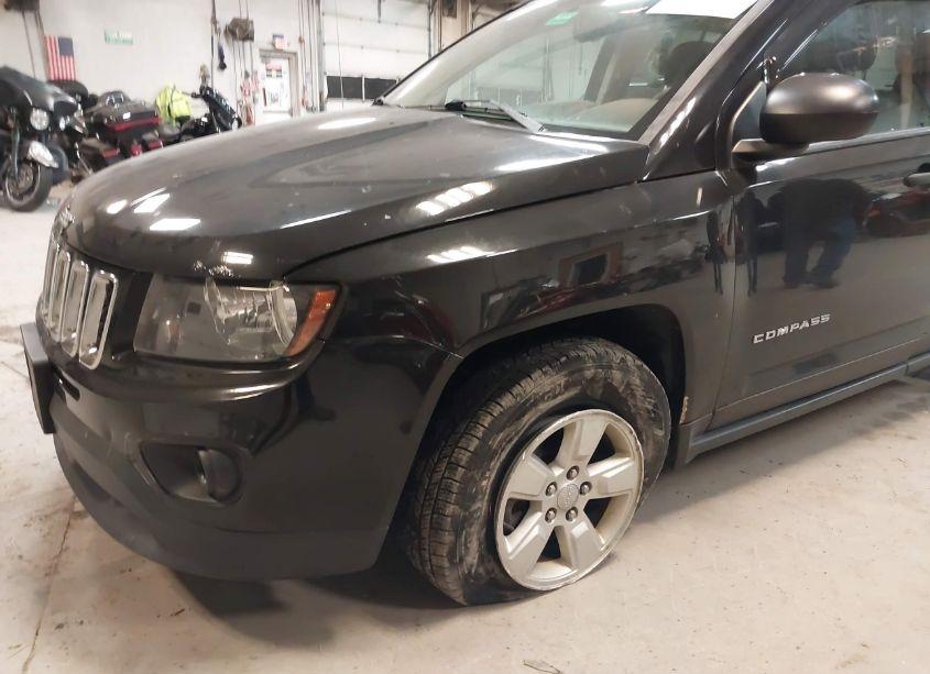 Photo 6 of 2016 Jeep Compass SPORT (VIN 1C4NJCBAXGD800284)