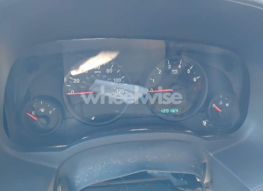 Photo 7 of 2013 Jeep Compass SPORT (VIN 1C4NJCBB0DD116624)