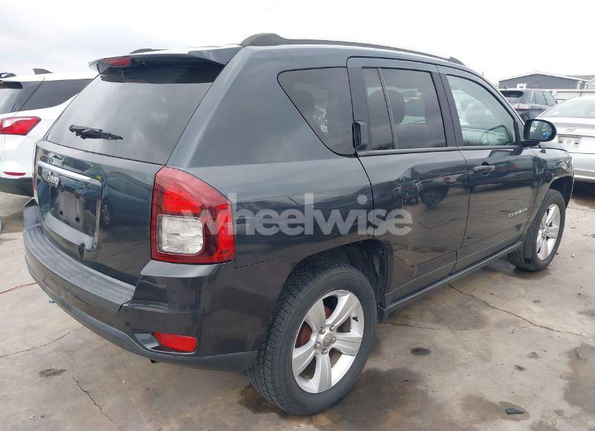 Photo 4 of 2014 Jeep Compass SPORT (VIN 1C4NJCBB0ED647937)