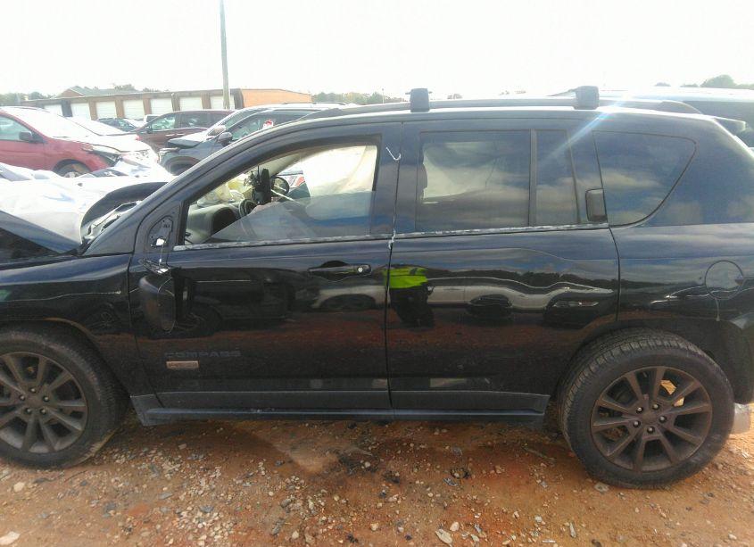 Photo 14 of 2016 Jeep Compass 75TH ANNIVERSARY (VIN 1C4NJCBB0GD726219)