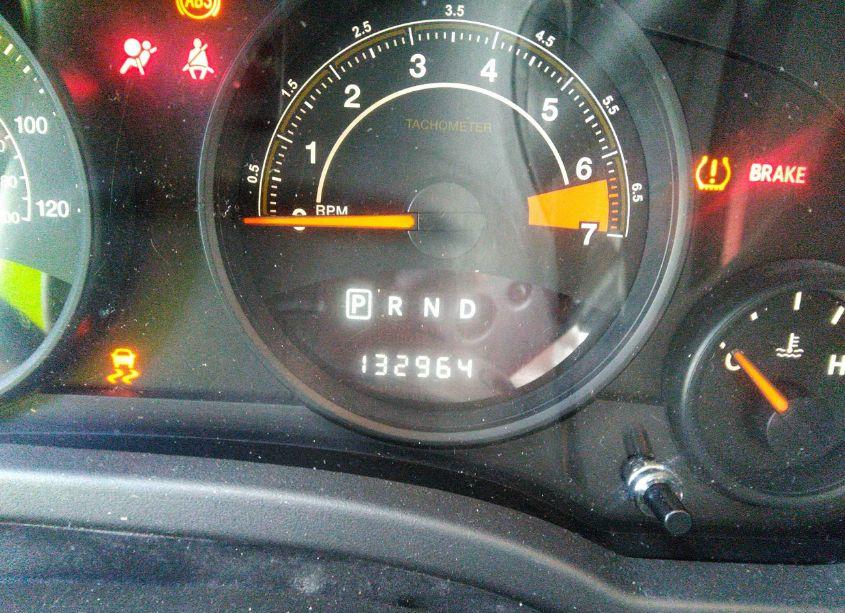 Photo 15 of 2016 Jeep Compass 75TH ANNIVERSARY (VIN 1C4NJCBB0GD726219)