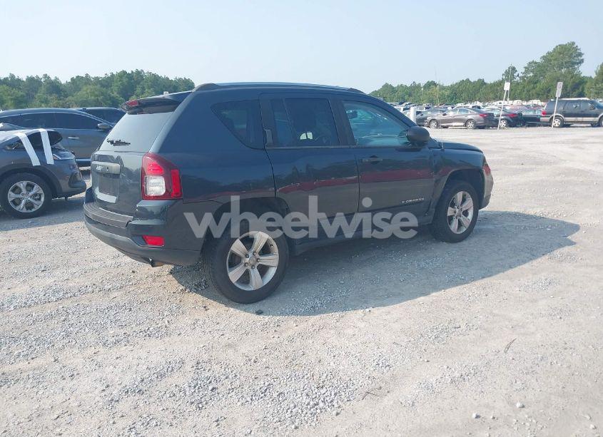 Photo 4 of 2014 Jeep Compass SPORT (VIN 1C4NJCBB1ED737257)