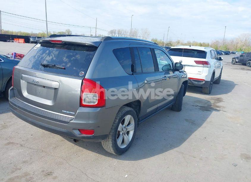 Photo 4 of 2013 Jeep Compass SPORT (VIN 1C4NJCBB2DD174668)