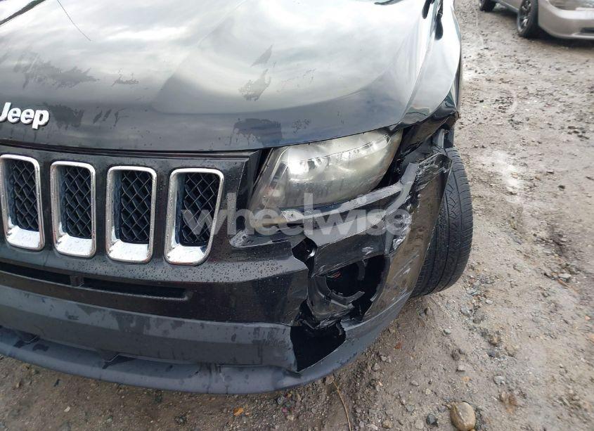 Photo 17 of 2014 Jeep Compass SPORT (VIN 1C4NJCBB2ED740068)