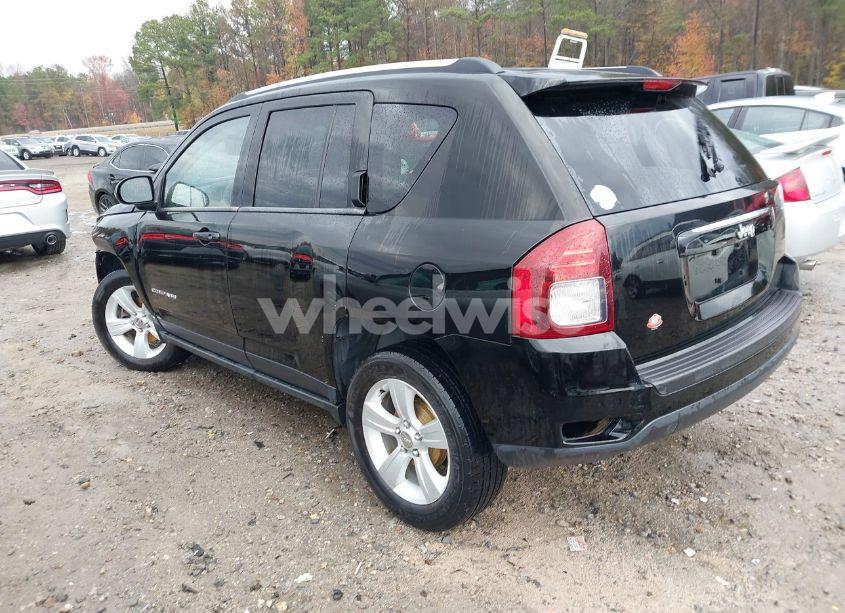 Photo 3 of 2014 Jeep Compass SPORT (VIN 1C4NJCBB2ED740068)