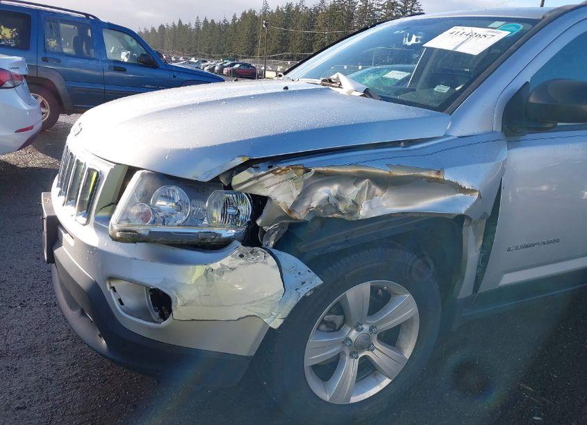 Photo 6 of 2013 Jeep Compass SPORT (VIN 1C4NJCBB3DD102765)