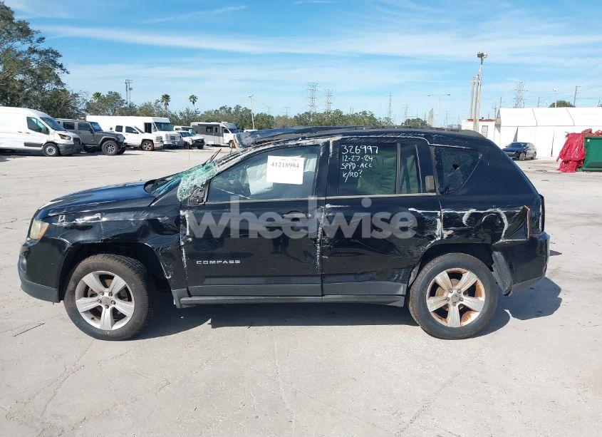 Photo 14 of 2014 Jeep Compass SPORT (VIN 1C4NJCBB3ED648001)