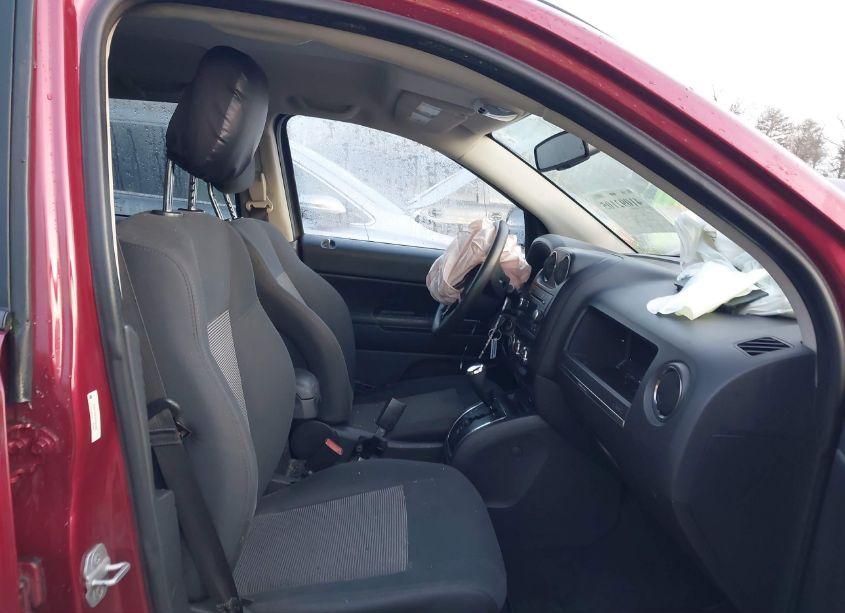 Photo 5 of 2012 Jeep Compass SPORT (VIN 1C4NJCBB4CD661000)