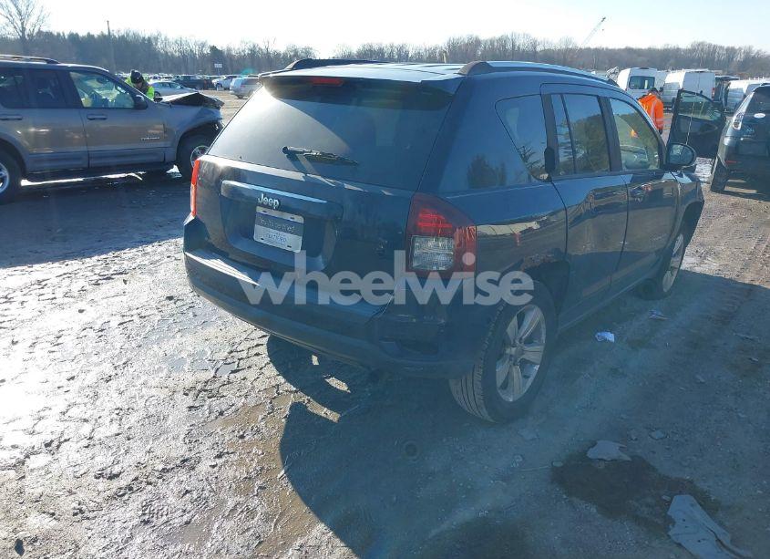 Photo 4 of 2014 Jeep Compass SPORT (VIN 1C4NJCBB4ED737866)