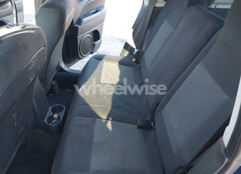 Photo 8 of 2014 Jeep Compass SPORT (VIN 1C4NJCBB4ED737866)