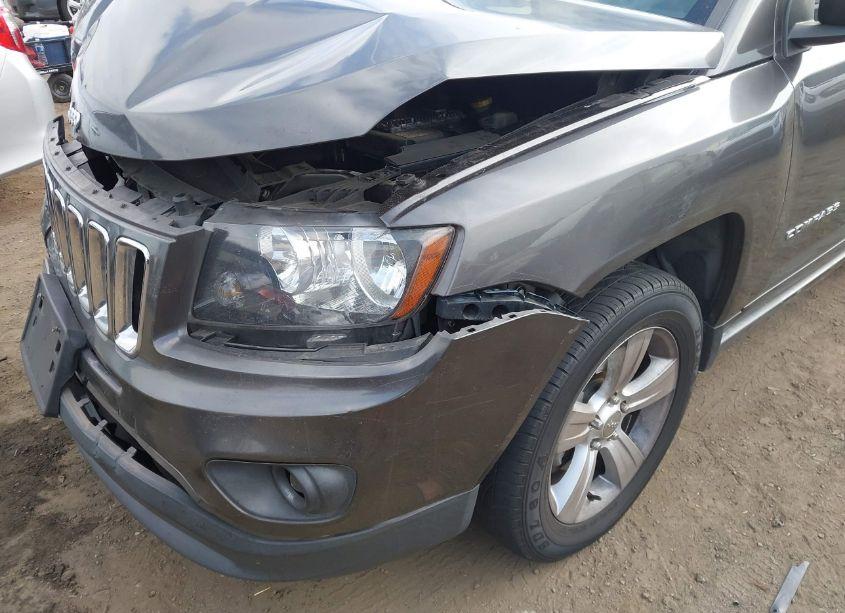 Photo 12 of 2014 Jeep Compass SPORT (VIN 1C4NJCBB4ED789823)