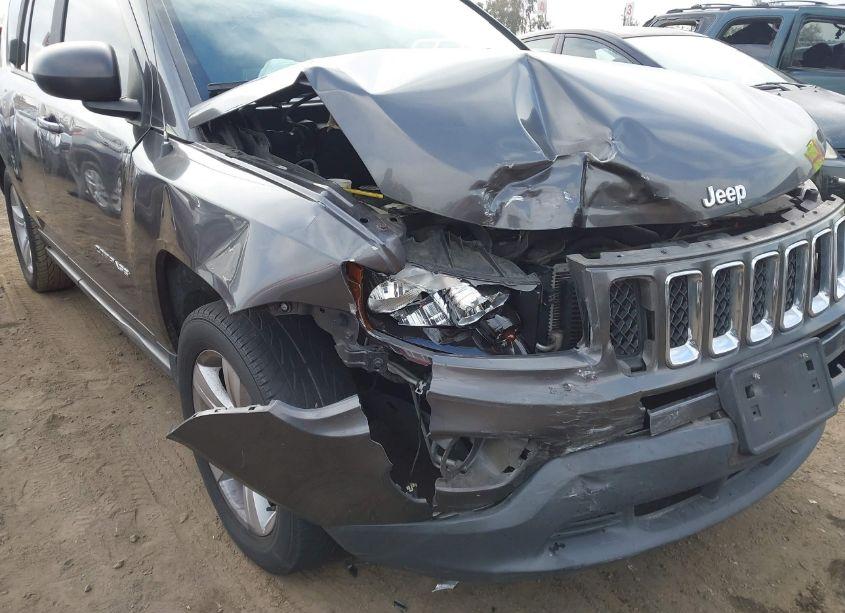 Photo 14 of 2014 Jeep Compass SPORT (VIN 1C4NJCBB4ED789823)