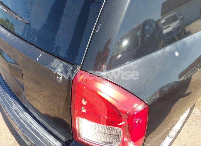 Photo 12 of 2013 Jeep Compass SPORT (VIN 1C4NJCBB5DD103013)