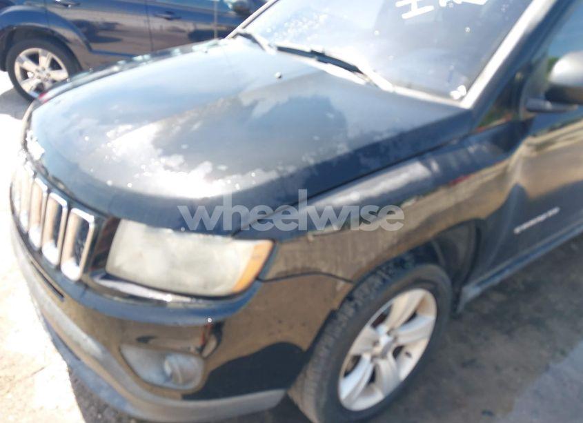 Photo 6 of 2013 Jeep Compass SPORT (VIN 1C4NJCBB5DD103013)