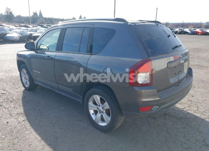 Photo 3 of 2014 Jeep Compass SPORT (VIN 1C4NJCBB5ED730151)