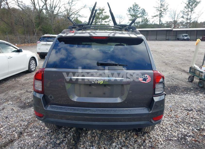 Photo 17 of 2015 Jeep Compass SPORT (VIN 1C4NJCBB5FD362054)