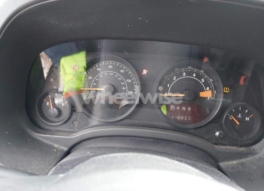 Photo 7 of 2015 Jeep Compass SPORT (VIN 1C4NJCBB5FD362054)