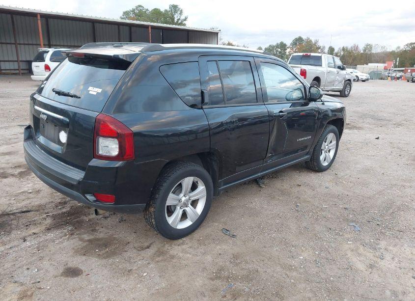 Photo 4 of 2014 Jeep Compass SPORT (VIN 1C4NJCBB6ED819419)
