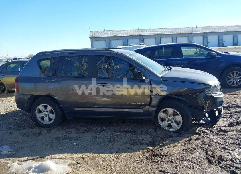 Photo 13 of 2017 Jeep Compass SPORT FWD (VIN 1C4NJCBB6HD132168)