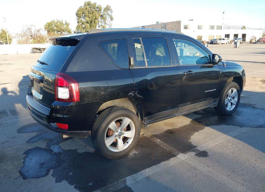 Photo 4 of 2014 Jeep Compass SPORT (VIN 1C4NJCBB7ED819090)