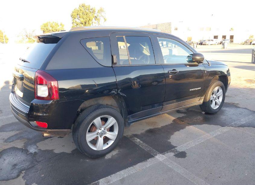 Photo 6 of 2014 Jeep Compass SPORT (VIN 1C4NJCBB7ED819090)