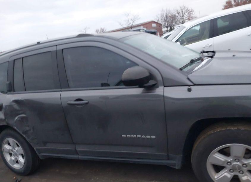 Photo 14 of 2016 Jeep Compass SPORT (VIN 1C4NJCBB7GD765132)