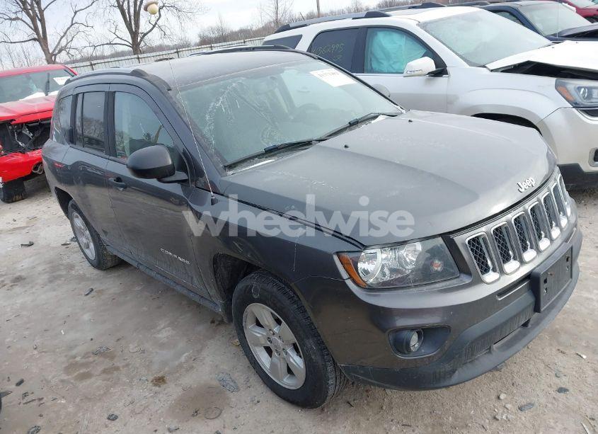 2016 Jeep Compass SPORT (VIN 1C4NJCBB8GD774700) main photo