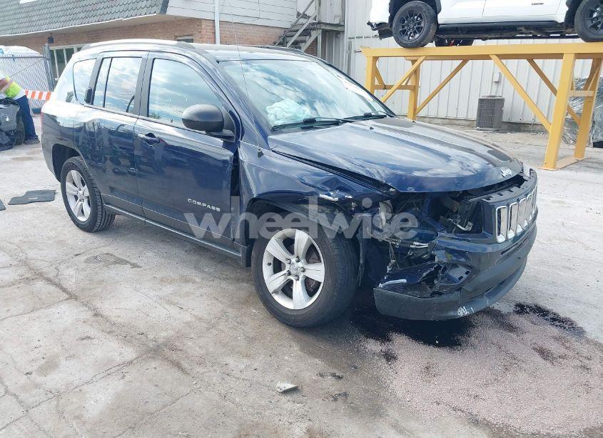 2014 Jeep Compass SPORT (VIN 1C4NJCBB9ED587978) main photo