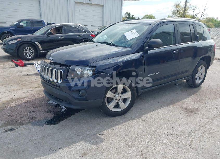 Photo 2 of 2014 Jeep Compass SPORT (VIN 1C4NJCBB9ED587978)