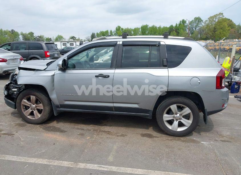 Photo 15 of 2014 Jeep Compass SPORT (VIN 1C4NJCBB9ED754355)