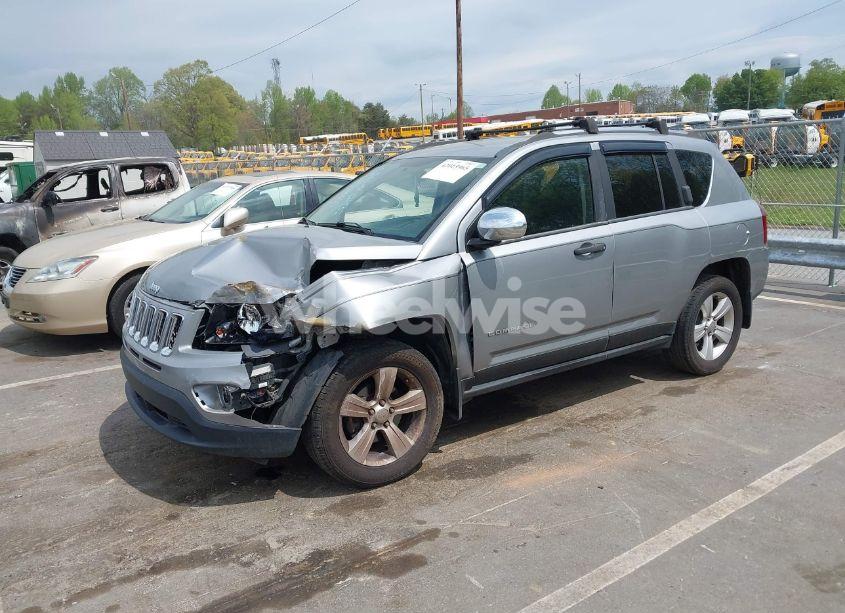 Photo 2 of 2014 Jeep Compass SPORT (VIN 1C4NJCBB9ED754355)