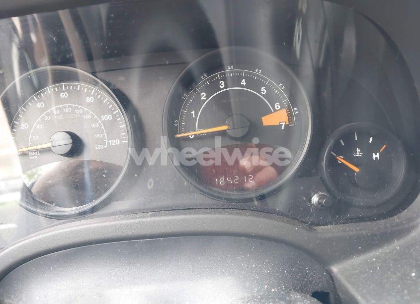 Photo 7 of 2014 Jeep Compass SPORT (VIN 1C4NJCBB9ED754355)