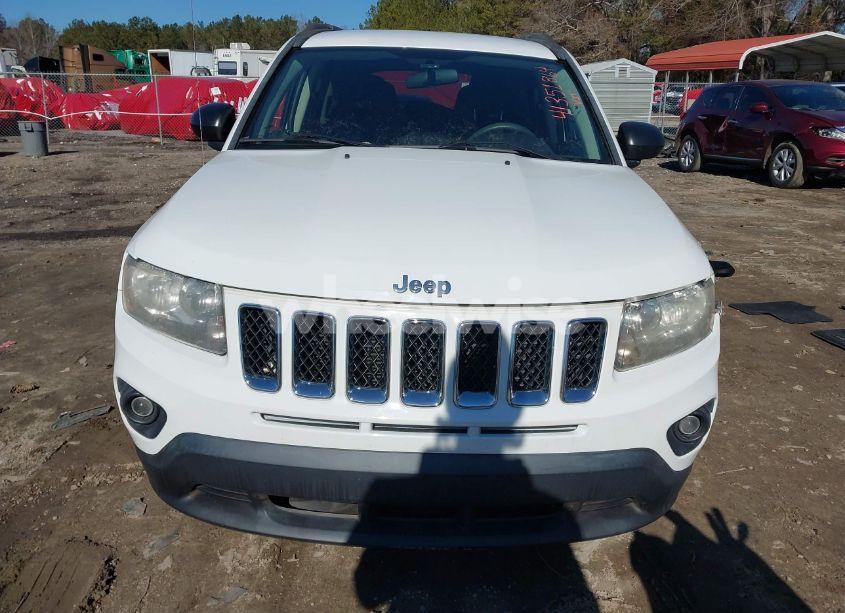 Photo 12 of 2014 Jeep Compass SPORT (VIN 1C4NJCBBXED794203)