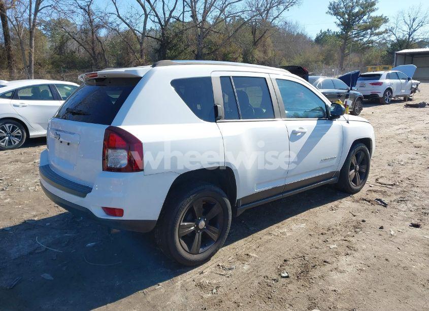 Photo 4 of 2014 Jeep Compass SPORT (VIN 1C4NJCBBXED794203)
