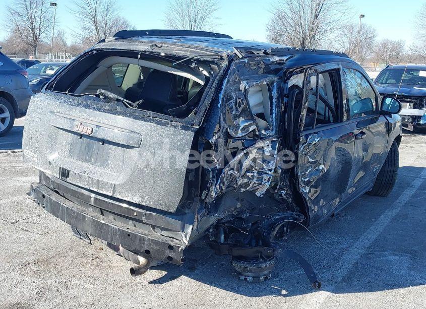 Photo 4 of 2017 Jeep Compass 75TH ANNIVERSARY EDITION FWD (VIN 1C4NJCBBXHD186444)