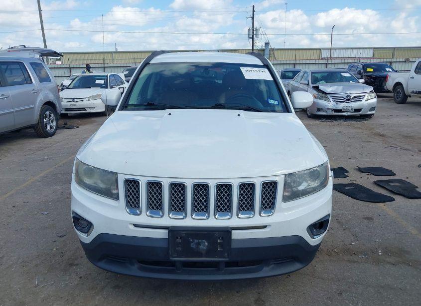 Photo 11 of 2014 Jeep Compass LIMITED (VIN 1C4NJCCB3ED652631)