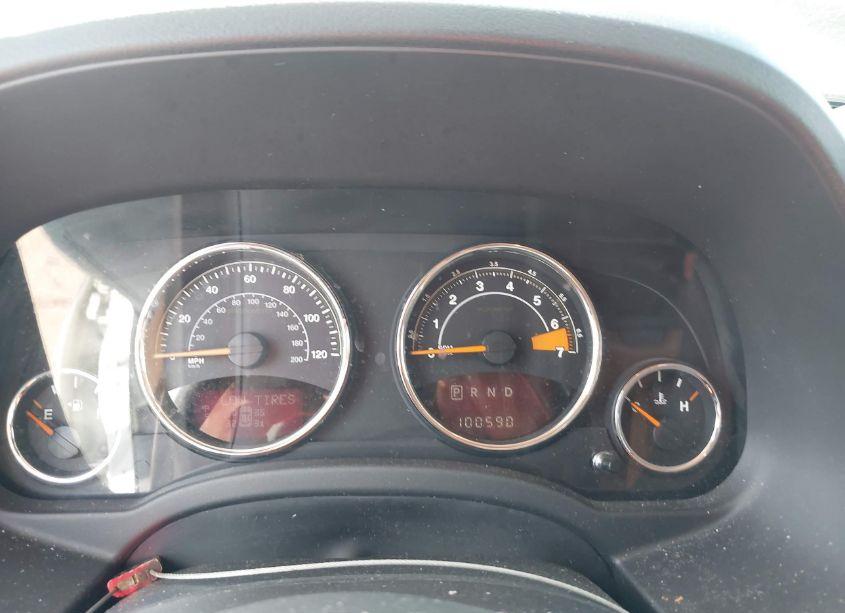 Photo 7 of 2014 Jeep Compass LIMITED (VIN 1C4NJCCB3ED652631)