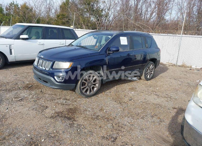 Photo 2 of 2014 Jeep Compass LIMITED (VIN 1C4NJCCB5EB631229)