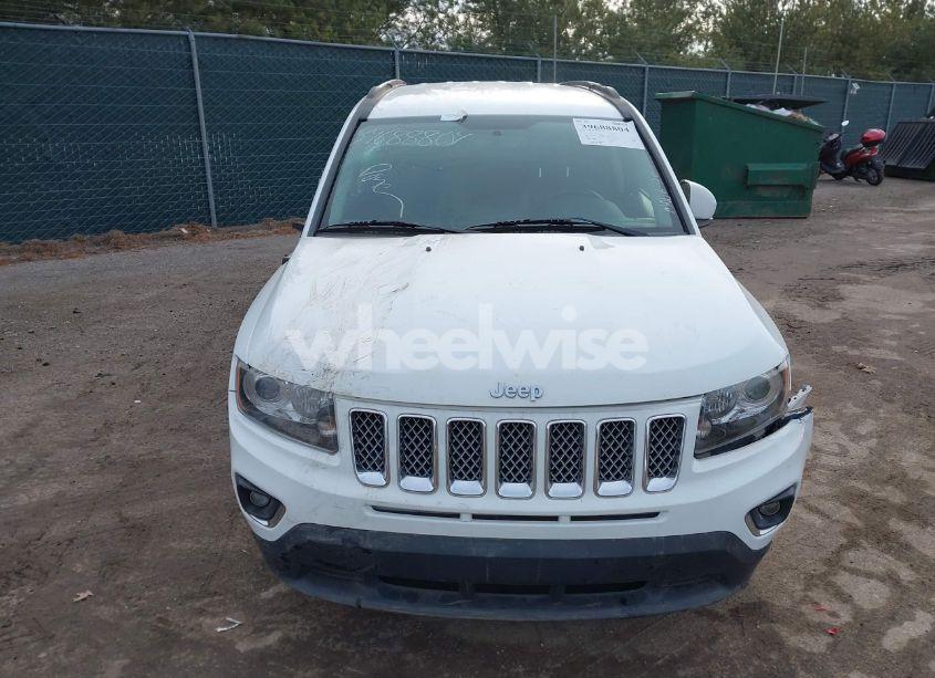 Photo 13 of 2014 Jeep Compass LIMITED (VIN 1C4NJCCB6ED672694)