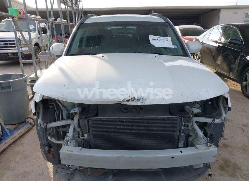 Photo 13 of 2014 Jeep Compass LIMITED (VIN 1C4NJCCB7ED620622)