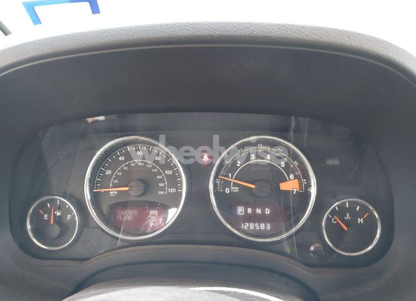 Photo 7 of 2014 Jeep Compass LIMITED (VIN 1C4NJCCB7ED620622)