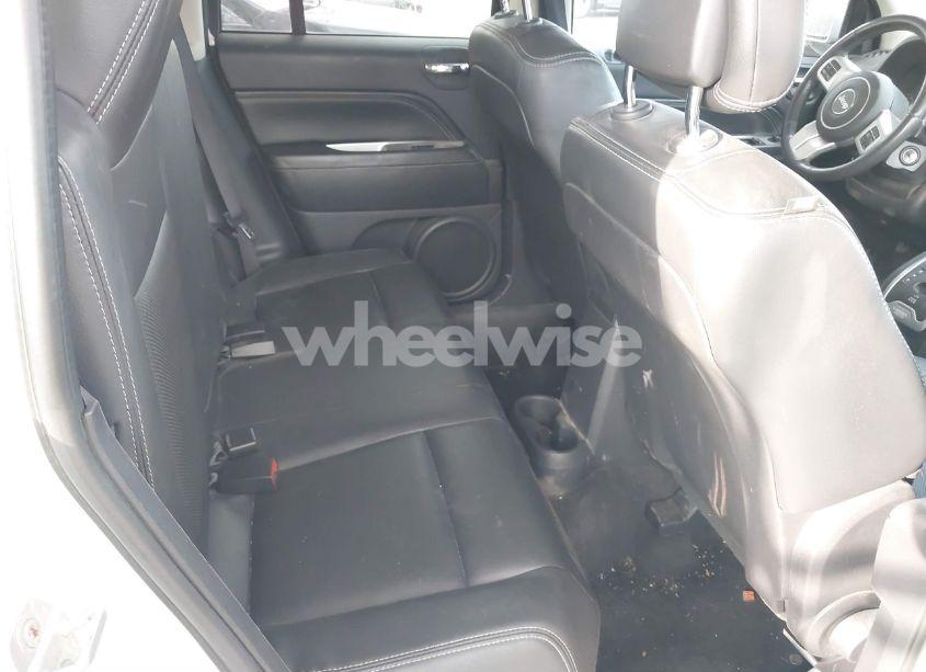 Photo 8 of 2014 Jeep Compass LIMITED (VIN 1C4NJCCB7ED620622)