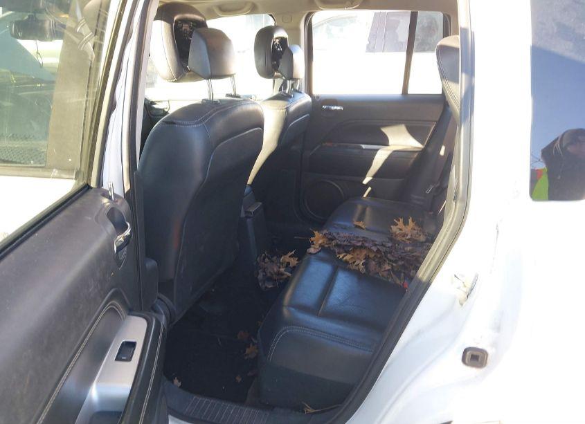 Photo 8 of 2014 Jeep Compass LIMITED (VIN 1C4NJCCB8ED652723)